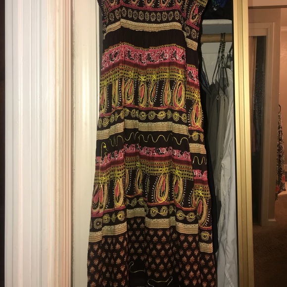 Dress - Picture 2 of 2